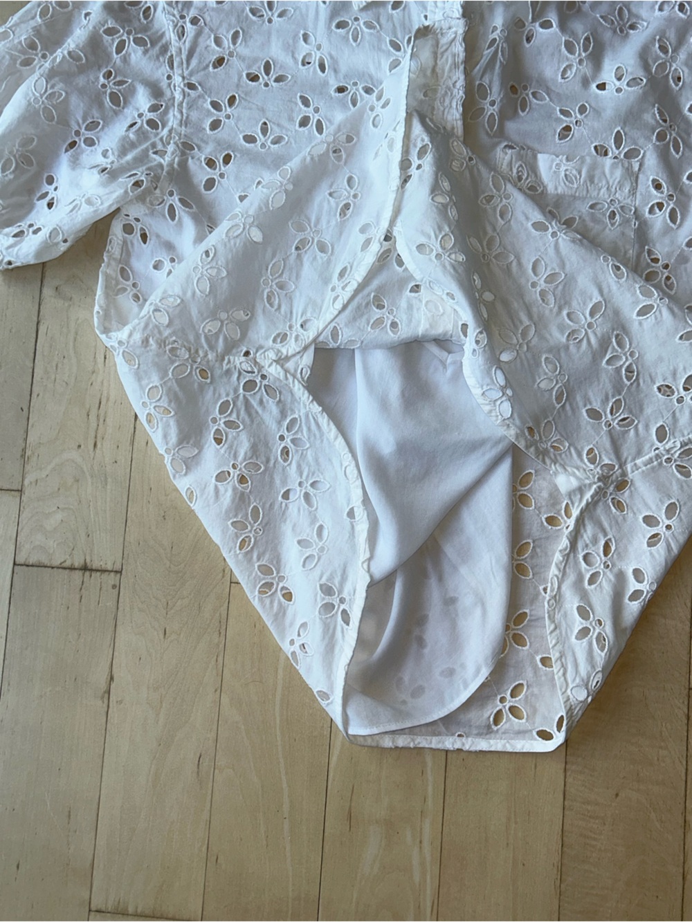 J. Crew Spring Garden Button Up Collar Top Eyelet White Puff Sleeves Size 4 NWOT - Picture 9 of 16